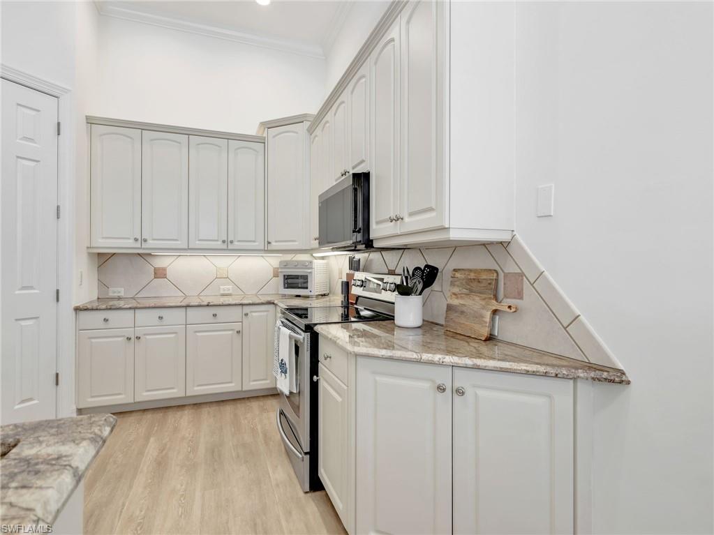 4232 Kensington High Street Naples, FL 34105 - Photo 13 of 50