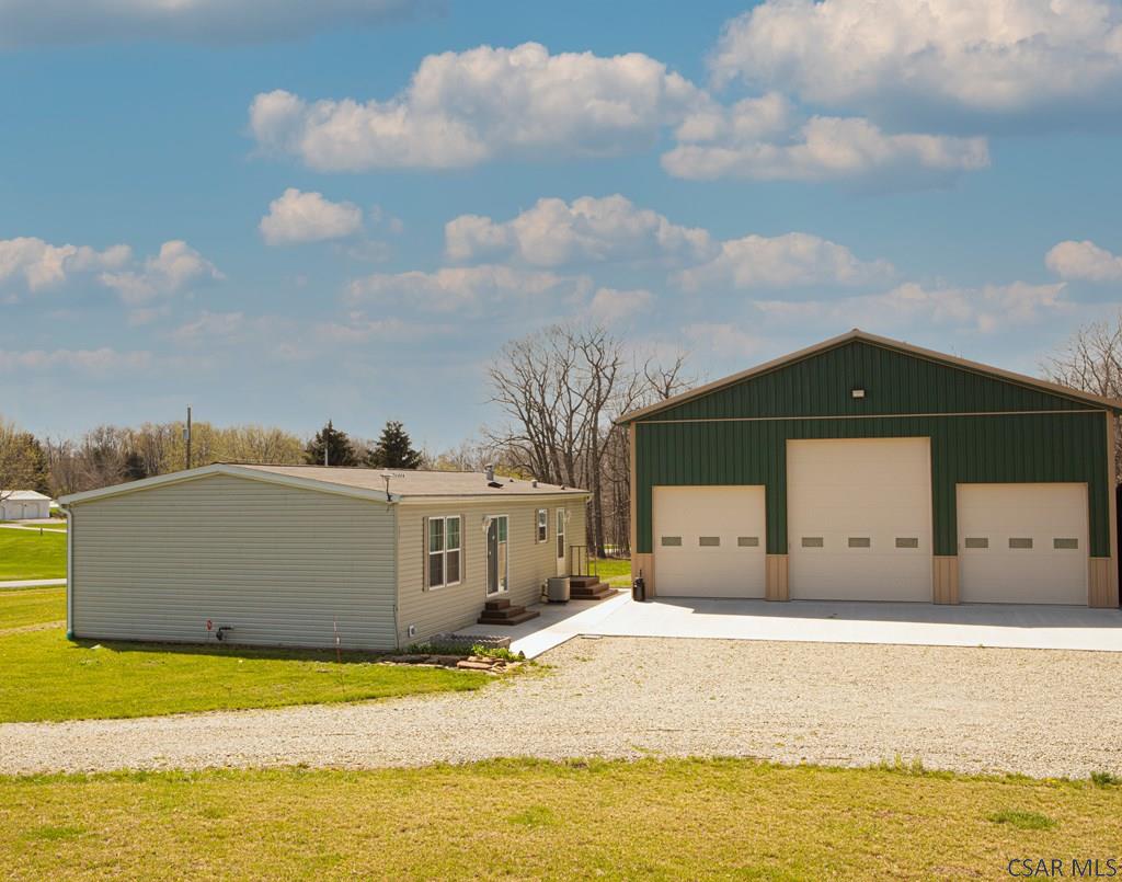 704 Red Goose Road Somerset, PA 15501 - Photo 3 of 24 Gallery Image 3