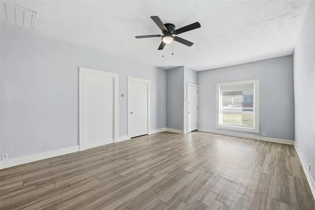 $219,900 | 3018 Sappington Place, Fort Worth, TX 76116