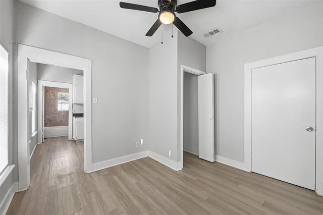 $219,900 | 3018 Sappington Place, Fort Worth, TX 76116