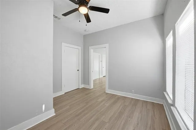 $219,900 | 3018 Sappington Place, Fort Worth, TX 76116