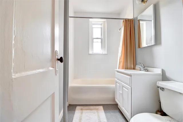 $1,600,000 | 88-01 107th Street | Richmond Hill