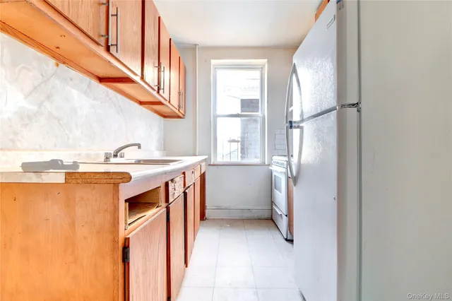 $1,600,000 | 88-01 107th Street | Richmond Hill