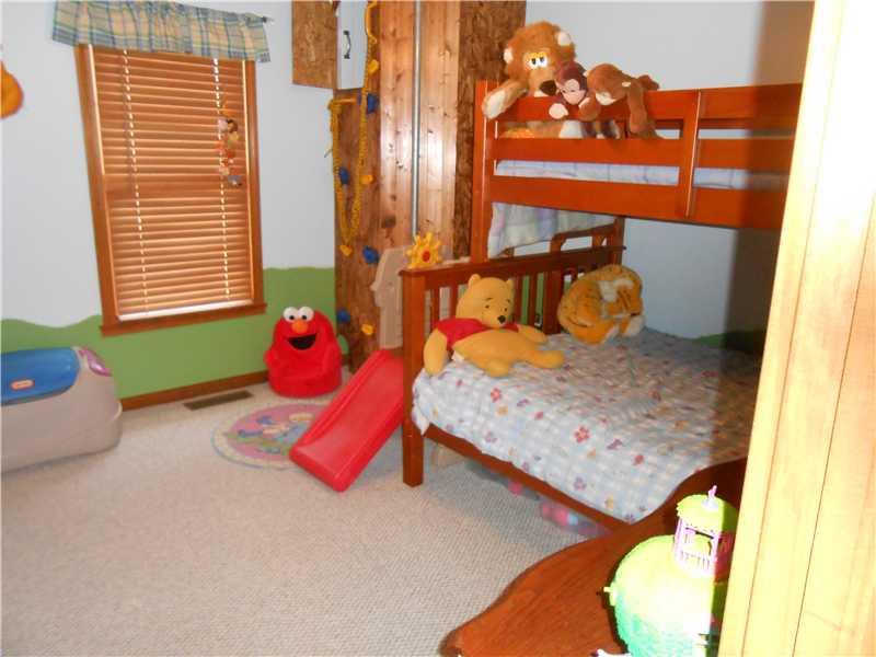 379 Independence Road Greenfield, IN 46140 - Photo 9 of 11