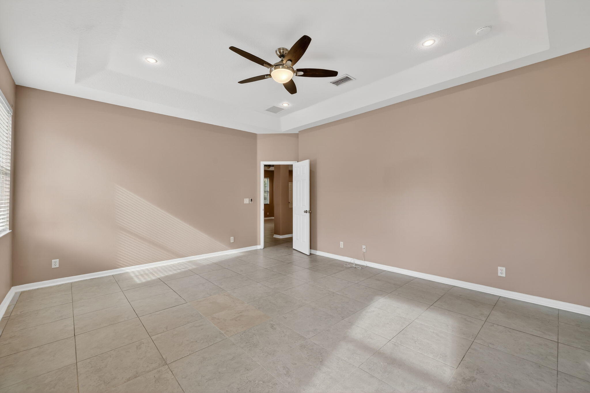 1572 Southwest Gager Road Port St. Lucie, FL 34953 - Photo 14 of 43 14-web-or-mls-3A5A5785