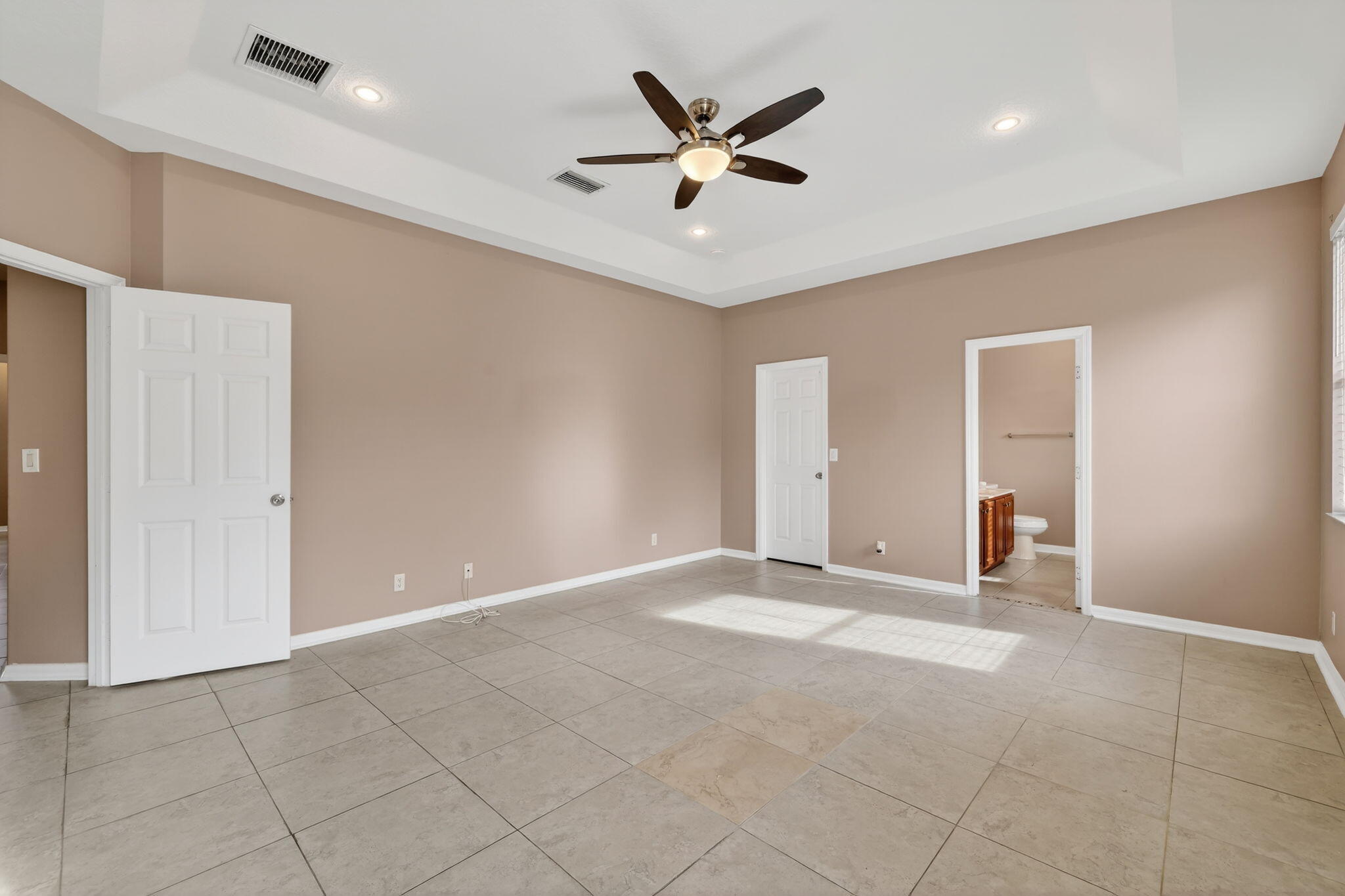 1572 Southwest Gager Road Port St. Lucie, FL 34953 - Photo 17 of 43 17-web-or-mls-3A5A5801