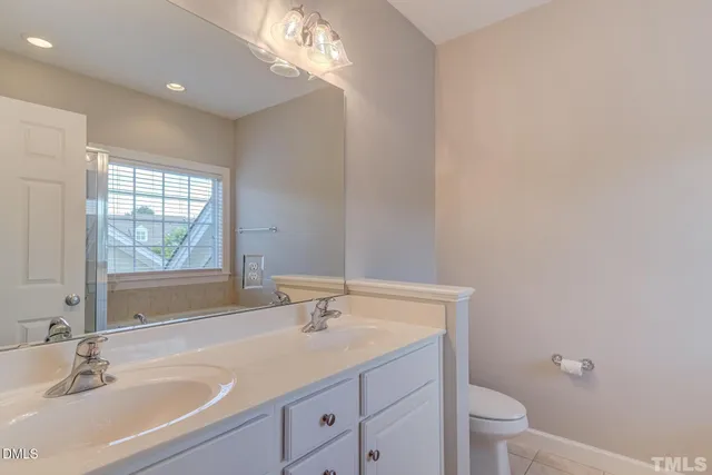 $1,875 | 1303 FairView Club Drive, Wake Forest, NC 27587