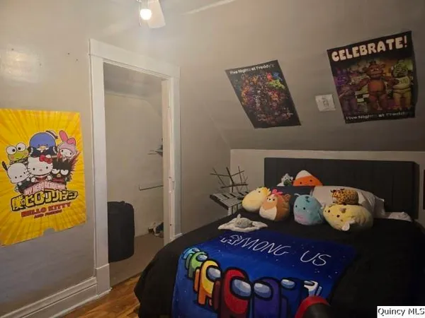 an empty room with a empty space and windows