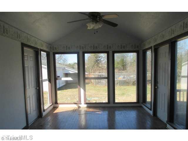 601 Snead Road Winston-Salem, NC 27103 - Photo 4 of 5 Sunroom.