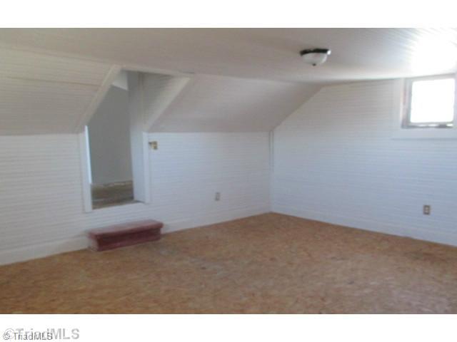 601 Snead Road Winston-Salem, NC 27103 - Photo 5 of 5 1st Bedroom.