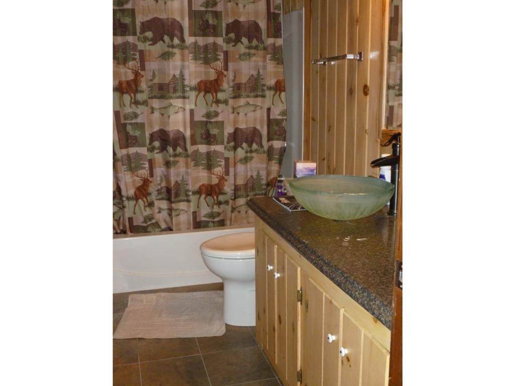 282 Coventry Road Benton, NH 03785 - Photo 11 of 36