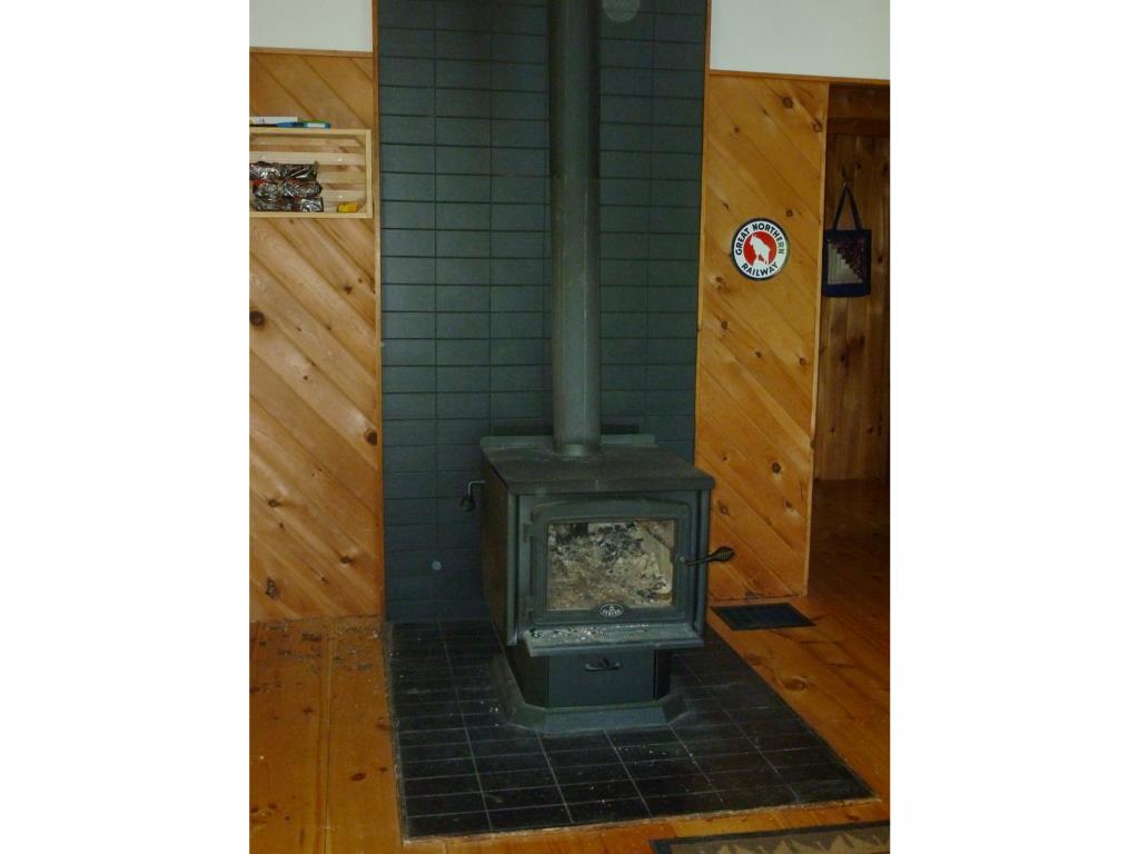 282 Coventry Road Benton, NH 03785 - Photo 26 of 36