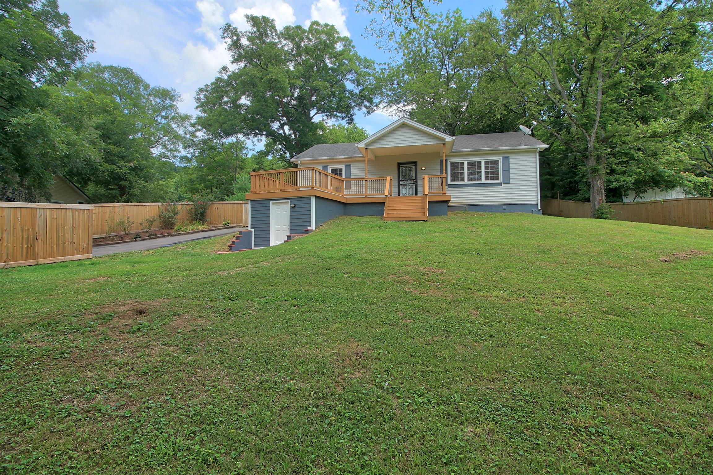 1284 Campbell Road Goodlettsville, TN 37072 - Photo 1 of 30 Gallery Image 1
