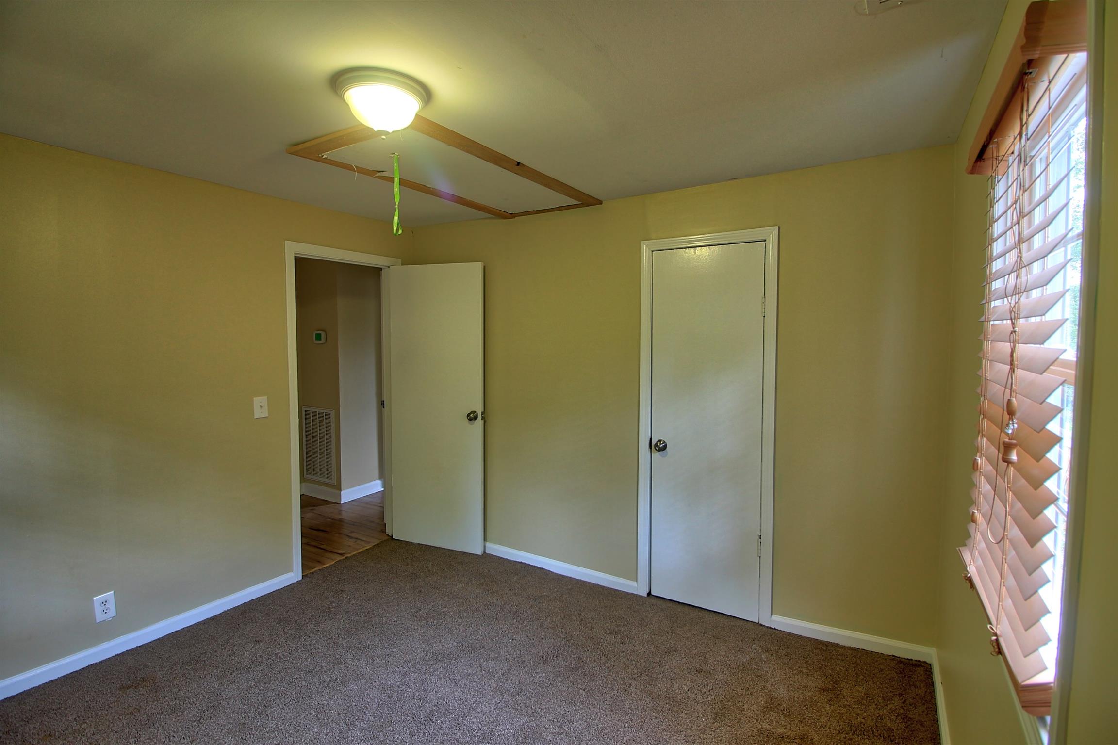 1284 Campbell Road Goodlettsville, TN 37072 - Photo 13 of 30 Gallery Image 13