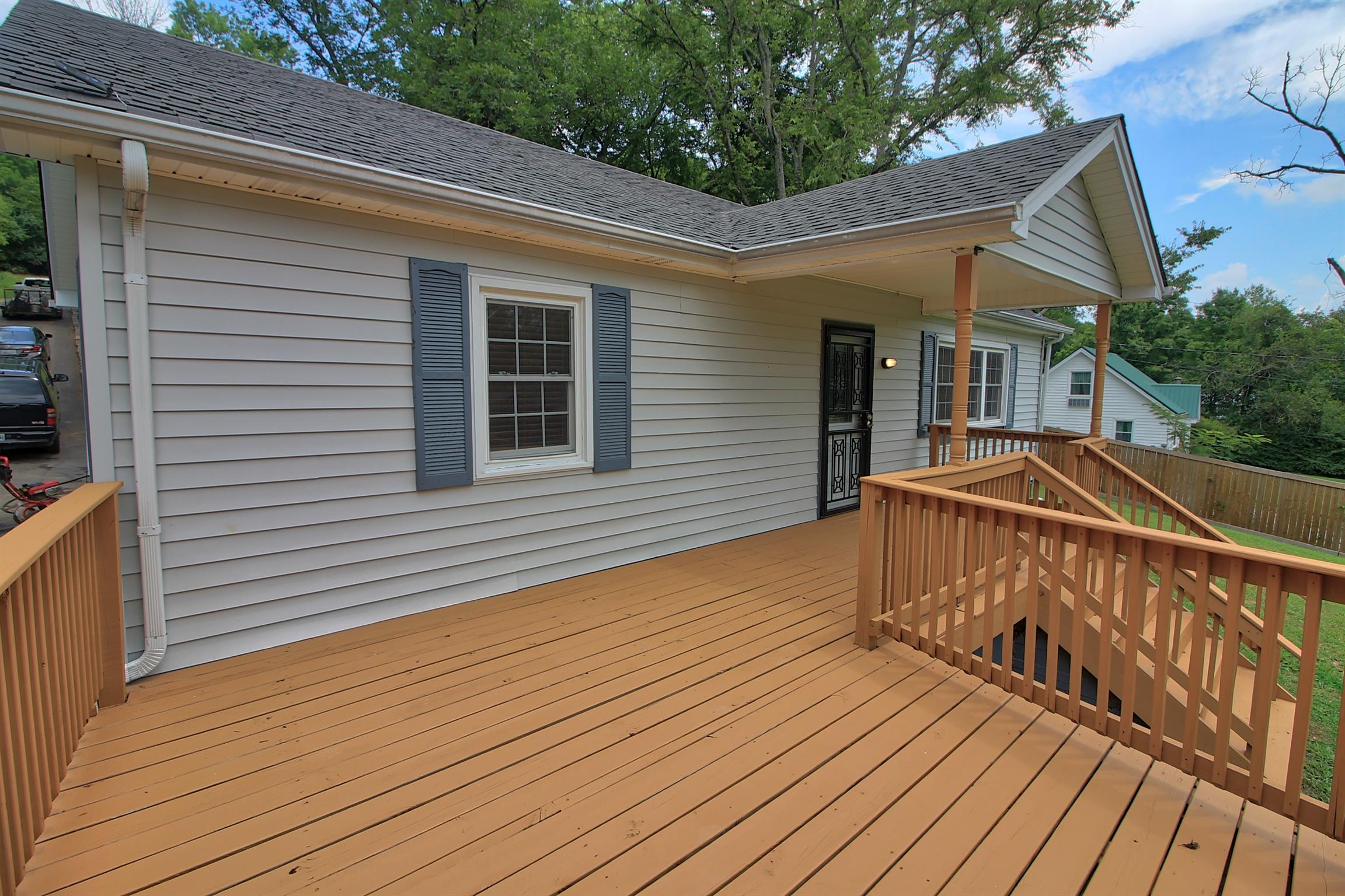 1284 Campbell Road Goodlettsville, TN 37072 - Photo 3 of 30 Gallery Image 3