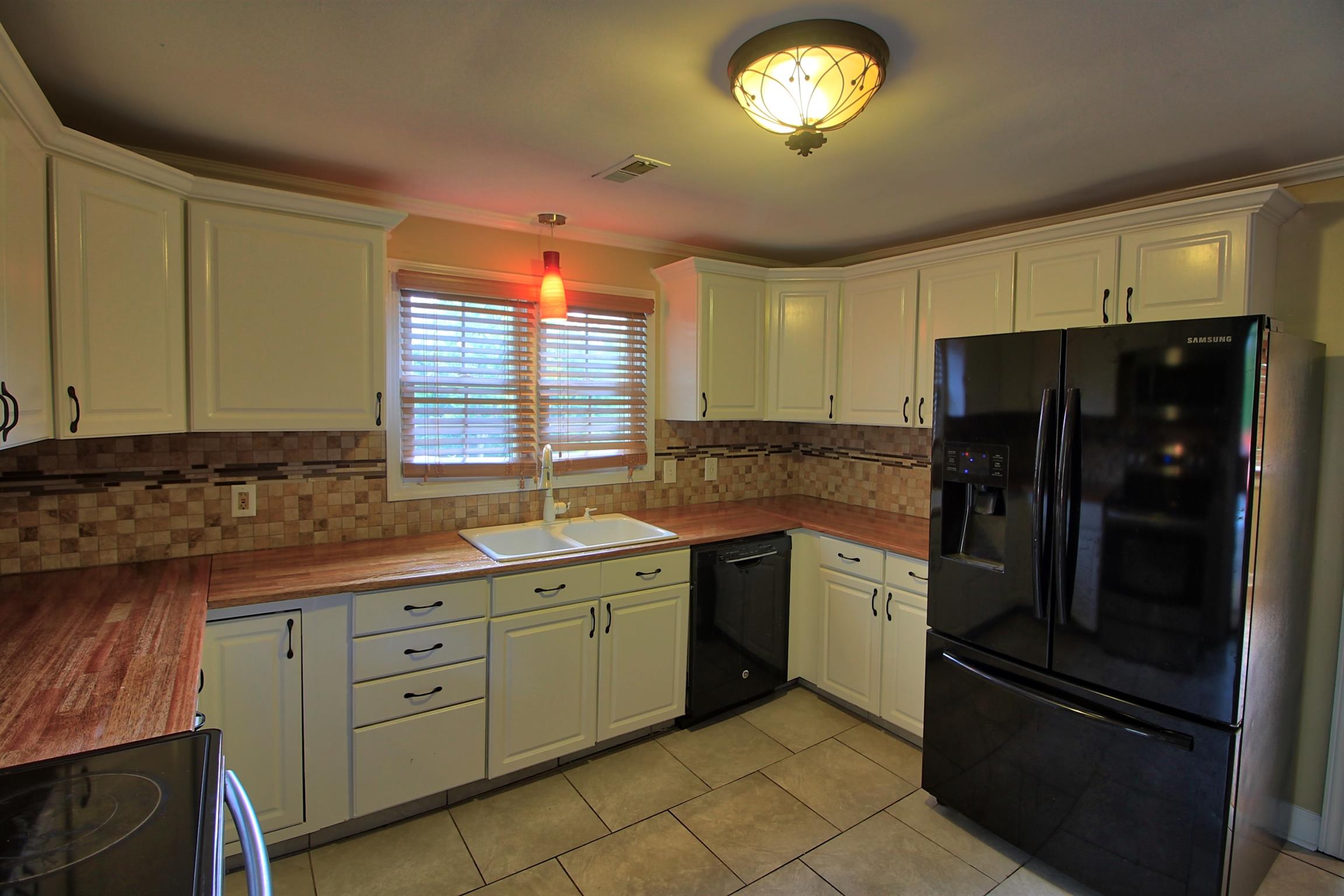 1284 Campbell Road Goodlettsville, TN 37072 - Photo 6 of 30 Gallery Image 6