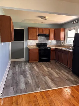 $380,000 | 473 North Lincoln Drive, Troy, MO 63379