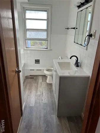 $380,000 | 473 North Lincoln Drive, Troy, MO 63379