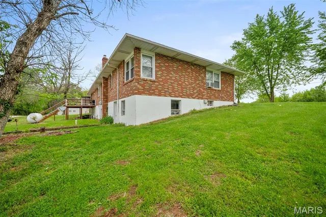 $425,000 | 473 North Lincoln Drive, Troy, MO 63379