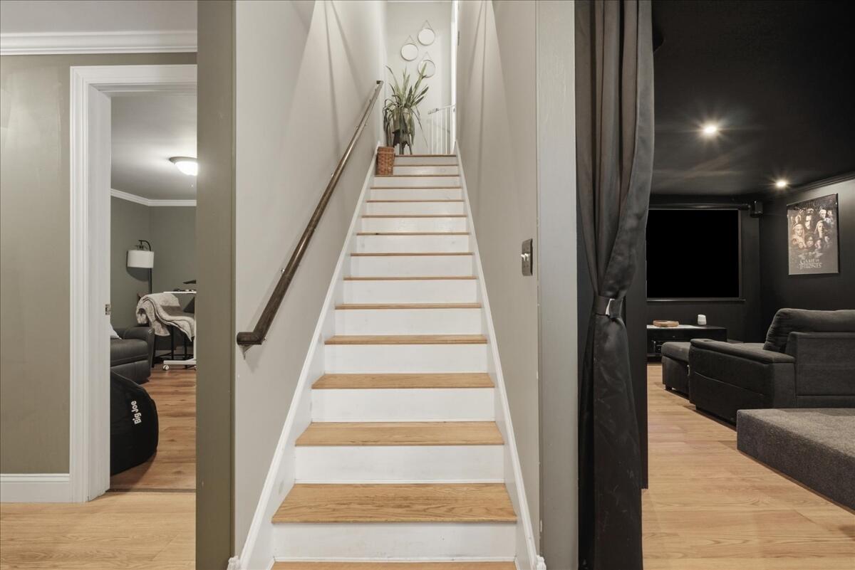 140 Ralph Richardson Road Norway, ME 04268 - Photo 45 of 112 085-Hallway