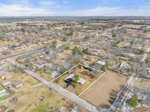 $219,900 | 116 Magnolia Street, Van, TX 75790