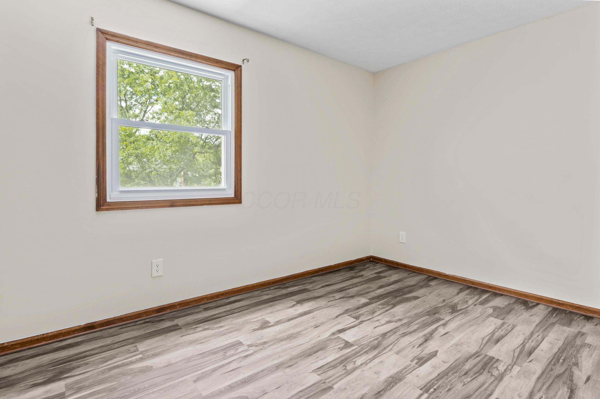 5329 Roscommon Road Dublin, OH 43017 - Photo 27 of 43 img_1182