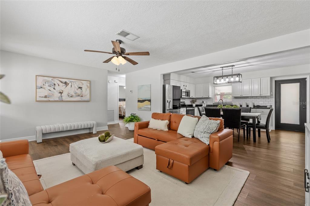 16903 Hanna Road Lutz, FL 33549 - Photo 11 of 73 Gallery Image 11