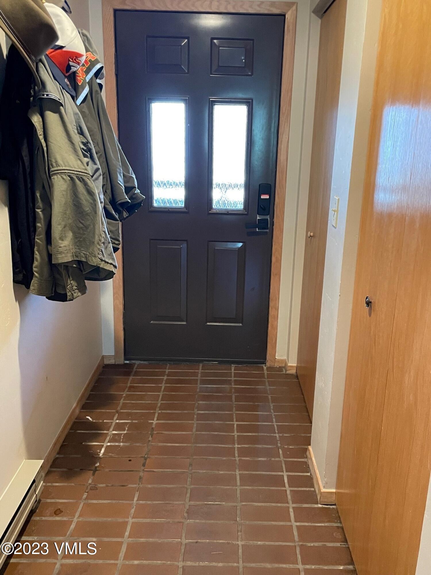 1030 Lions Ridge Loop, Unit 205 Vail, CO 81657 - Photo 13 of 15 snowfox entry