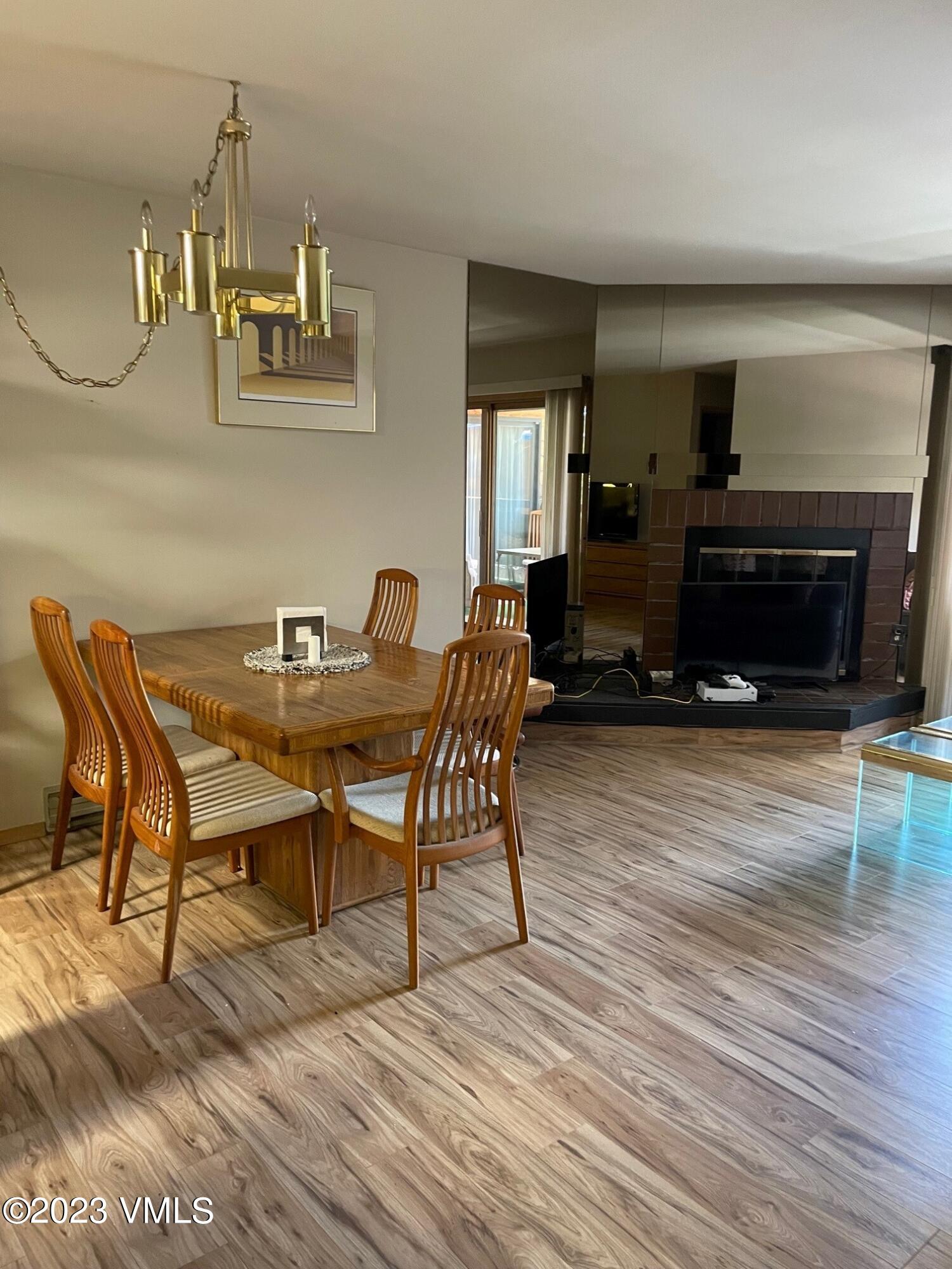1030 Lions Ridge Loop, Unit 205 Vail, CO 81657 - Photo 5 of 15 snowfox livng 2