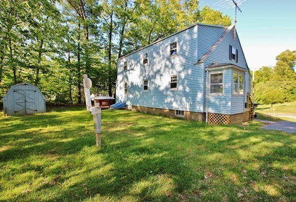 20 Dodge Hill Road Sutton, MA 01590 - Photo 15 of 20
