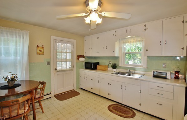 20 Dodge Hill Road Sutton, MA 01590 - Photo 2 of 20