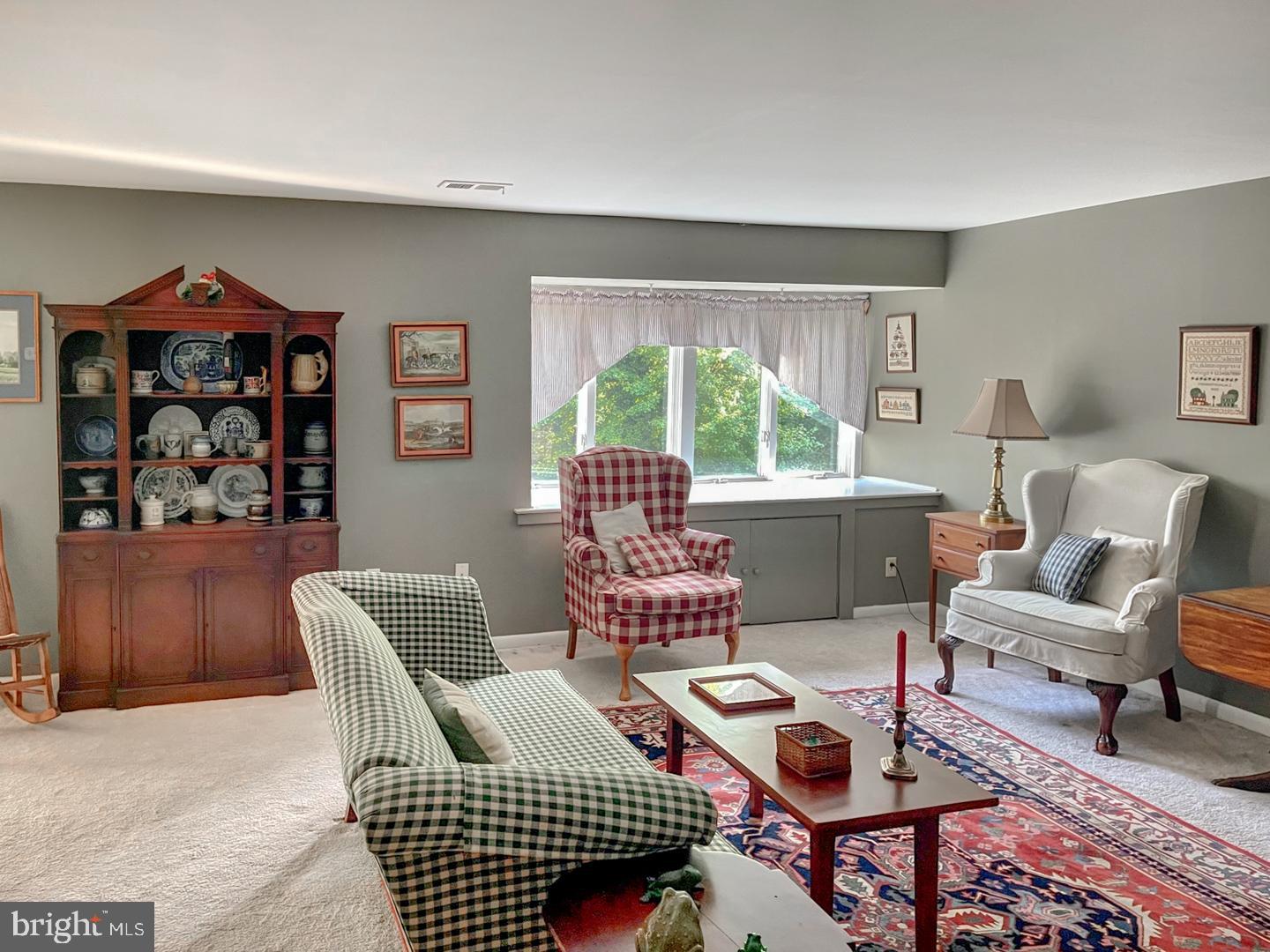 18 West Close Moorestown, NJ 08057 - Photo 4 of 16