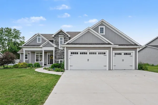 $560,000 | 4716 North W View Drive, Bay City, MI 48706