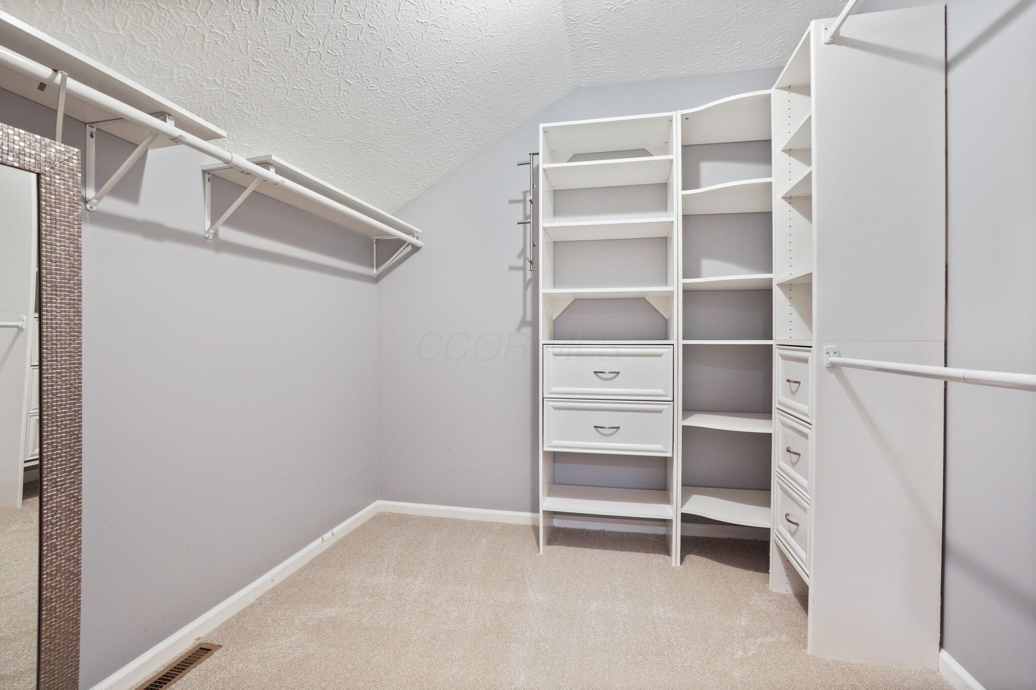 1091 Ridge Place Columbus, OH 43230 - Photo 35 of 43 Deluxe Walk In Closet