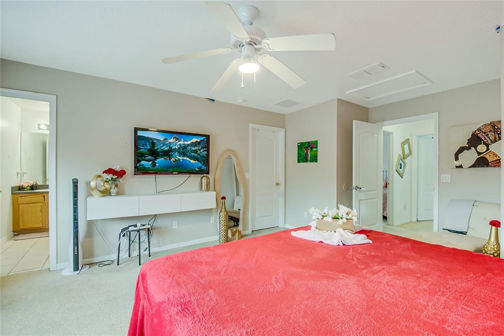 1228 Sandy Ridge Drive Davenport, FL 33896 - Photo 17 of 40