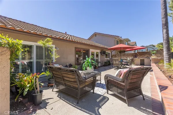 $1,560,000 | 22481 Almaden, Mission Viejo, CA 92691