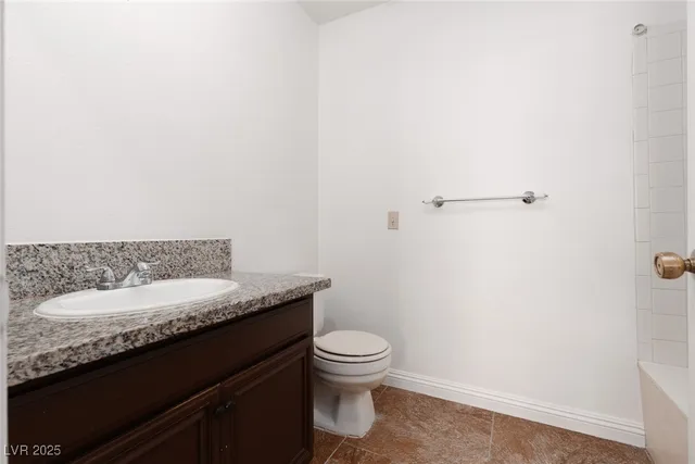$1,150 | 5576 West Rochelle Avenue, Unit 40D, Las Vegas, NV 89103