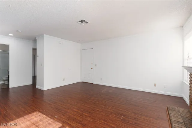 $1,150 | 5576 West Rochelle Avenue, Unit 40D, Las Vegas, NV 89103