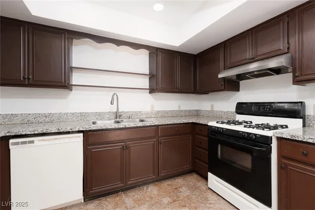 $1,150 | 5576 West Rochelle Avenue, Unit 40D, Las Vegas, NV 89103