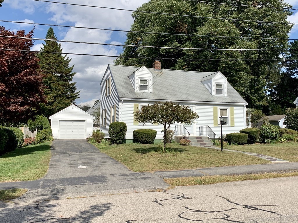 35 Morton Street Needham, MA 02494 - Photo 2 of 17