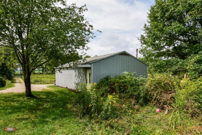 10620 Sparks Road Belding, MI 48809 - Photo 4 of 24 2018-08-22-11-44-08-utc