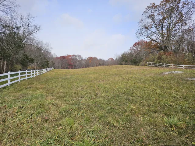 a picture of a floor