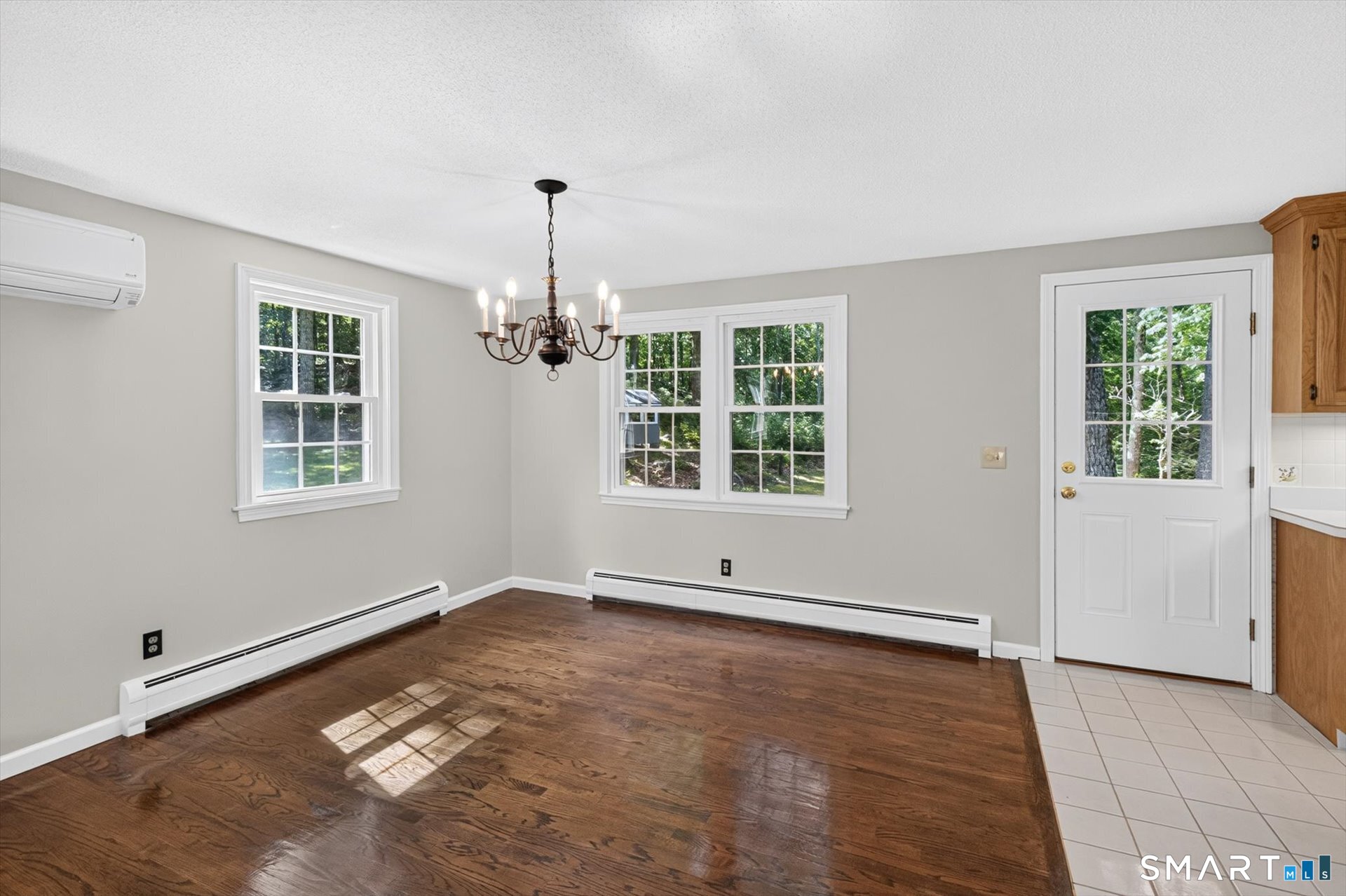 211 Mountain Road Granby, CT 06060 - Photo 11 of 38 Gallery Image 11