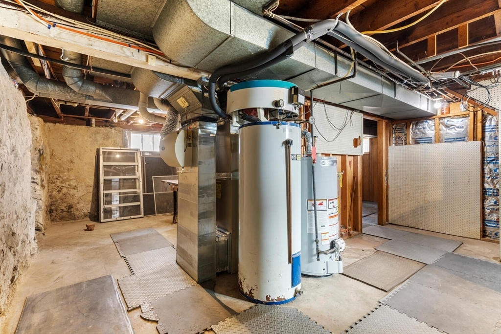 24 Endicott Street Saugus, MA 01906 - Photo 29 of 38