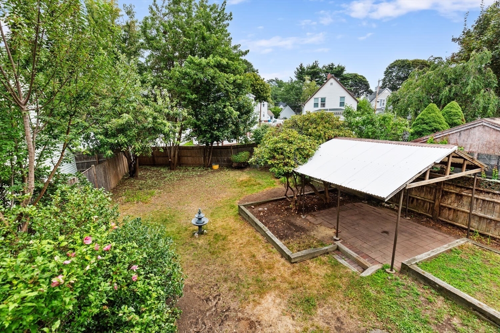 24 Endicott Street Saugus, MA 01906 - Photo 32 of 38