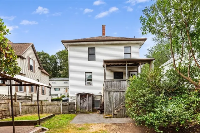 $607,000 | 24 Endicott Street, Saugus, MA 01906