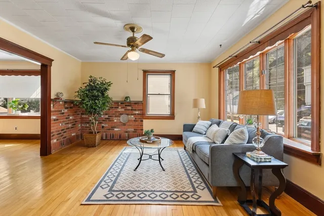 $607,000 | 24 Endicott Street, Saugus, MA 01906