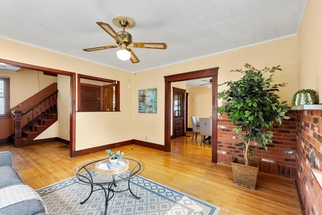 $607,000 | 24 Endicott Street, Saugus, MA 01906