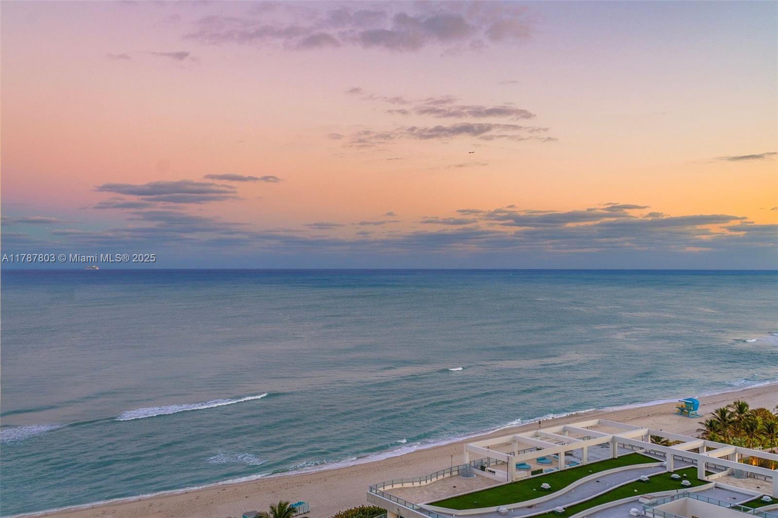 6801 Collins Avenue, Unit PH01PH02 Miami Beach, FL 33141 - Photo 3 of 42