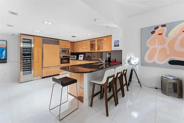 $19,900 | 6801 Collins Avenue, Unit PH01PH02, Miami Beach, FL 33141